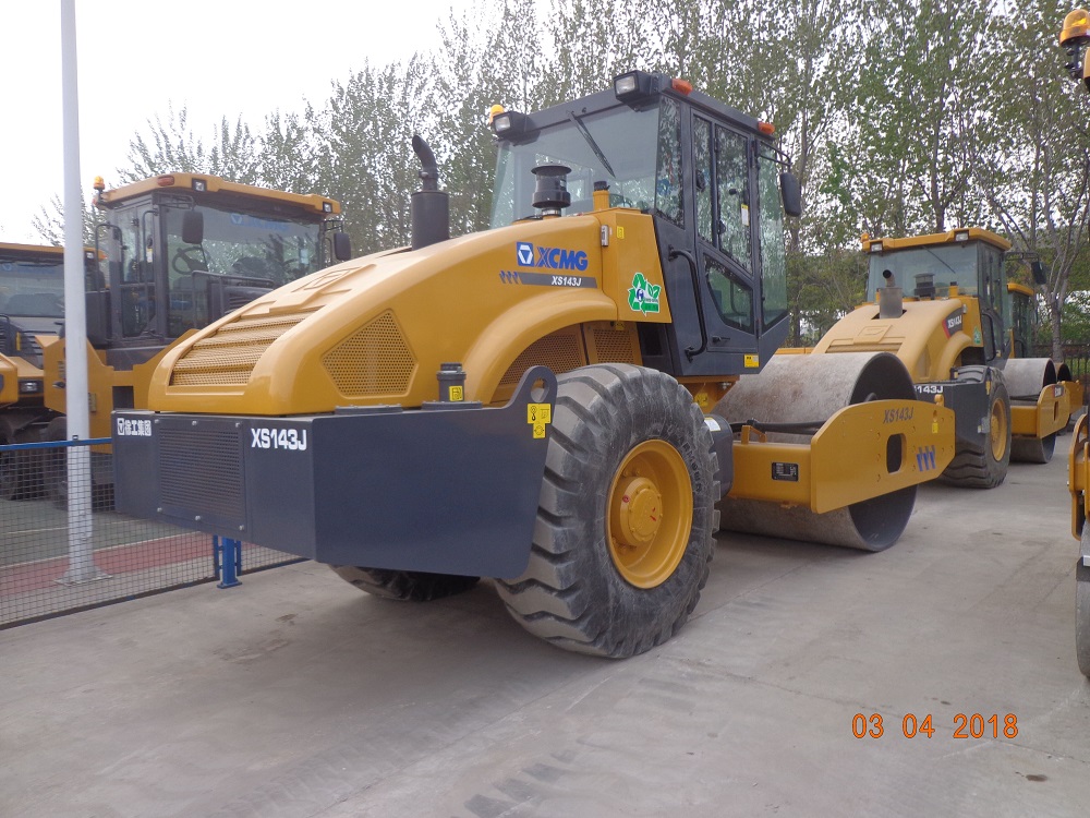 Roller Jalan Manual Getaran Xcmg 12 Ton Xcmg 12 Ton Vibratory Manual Road Roller