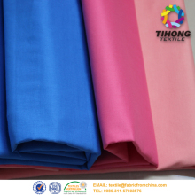 Dyed plain smooth poly/cotton poplin fabric