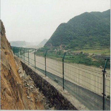 windbreak & dust suppression wall