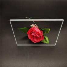 High Transparency Ultra Clear Float Glass with Good Flatness