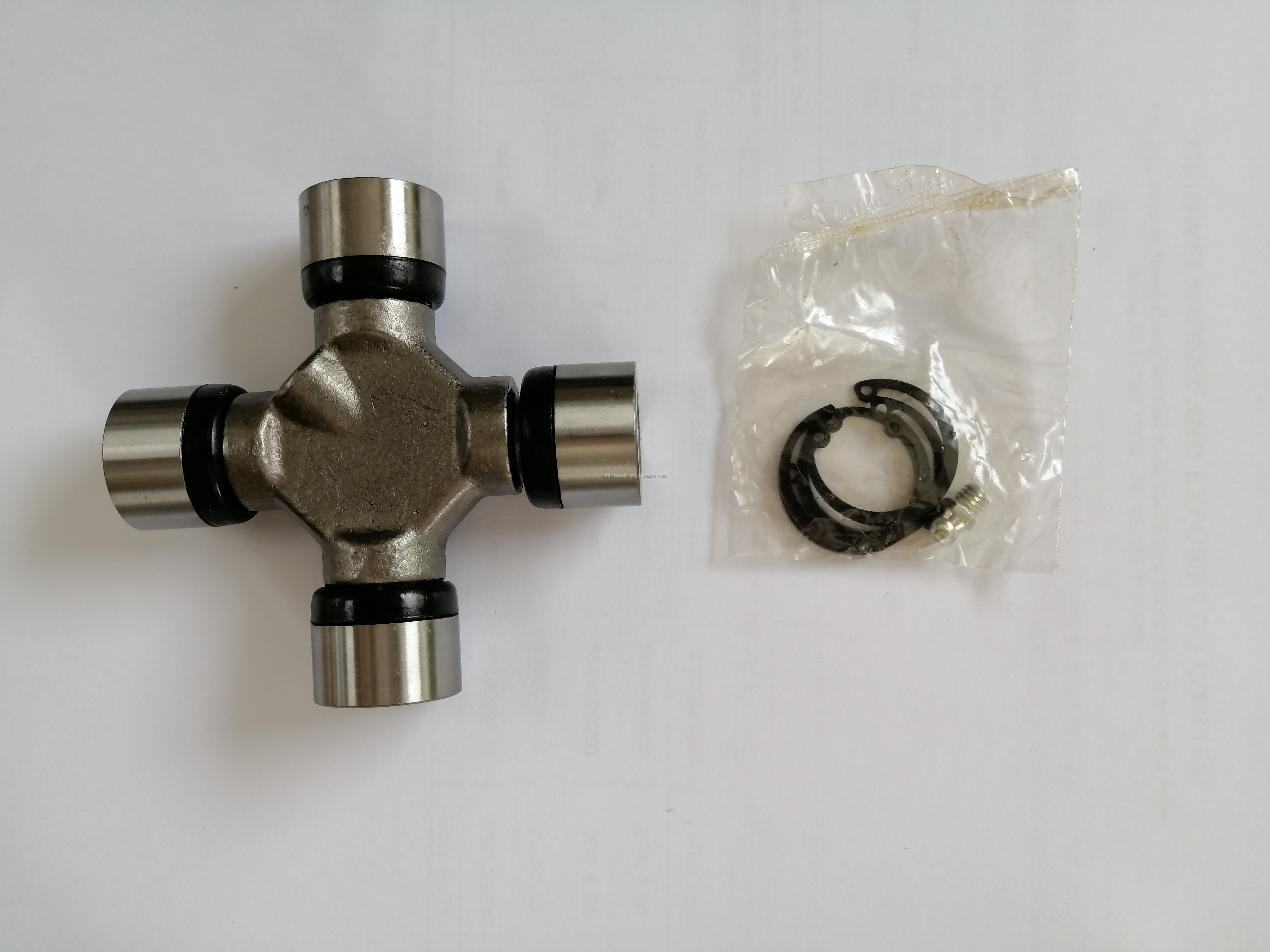 Excellent Quality SA68-25-06X 5014733AB 1772724 Auto universal joint For Ranger 2.2L BT50 V348