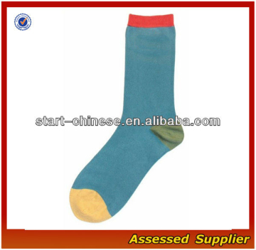 SEAMLESS TOE SOCKS WITH EMBLEM Mens Bamboo Dress Socks