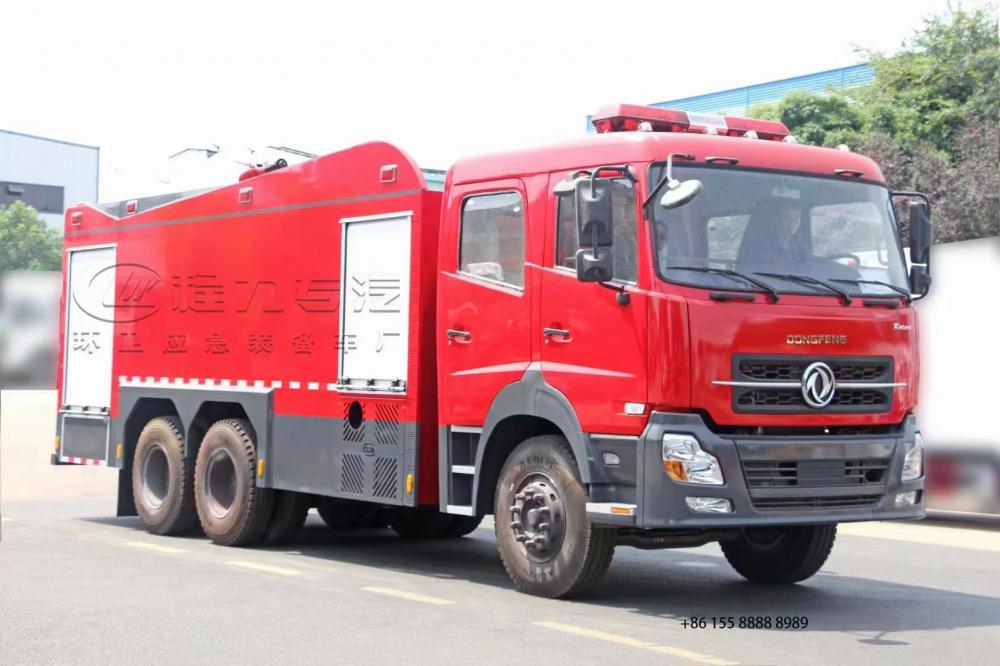 Dongfeng Tianlong Export Type 12 Square Water Tank Fire Truck 1 Jpg