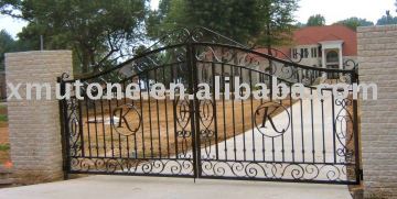 privacy iron gates