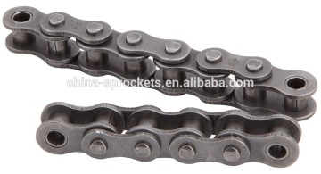 SHORT PITCH CONVEYOR CHAIN WITH ATTACHMENTS