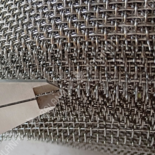 Stainless Steel Crimped Wire Mesh 2.3m
