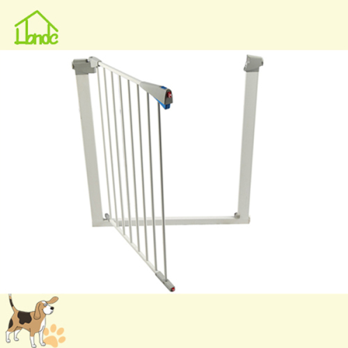Punch-free retractable baby gate with safety lock
