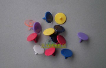 hot sale different sizes plastic golf ball markers