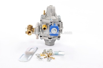 cng sequential injection reducer/regulator