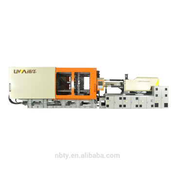 industrial automatic injection molding machine