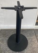 Diameter D430 * H1080mm cast iron bar feet