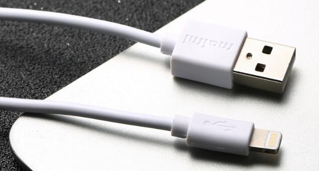 Usb C à Usb un câble Usb C to Usb a Cable