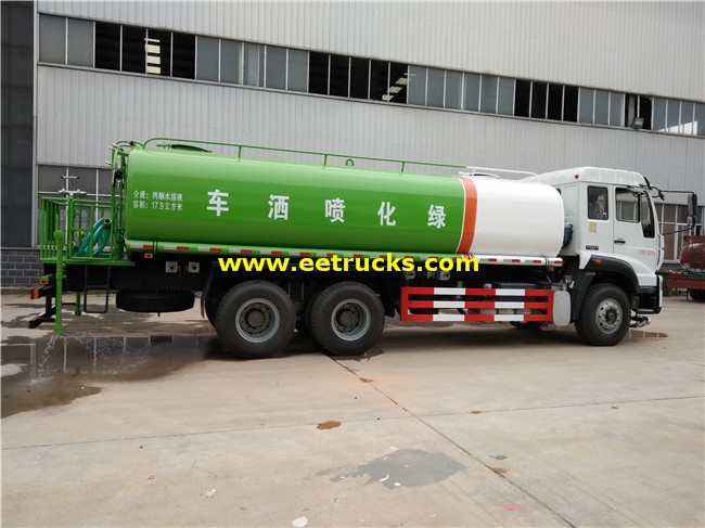 SINOTRUK Sprinkler Water Trucks