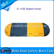 2014 style cheap Refletive Roadway Safety Rubber Speed Bump