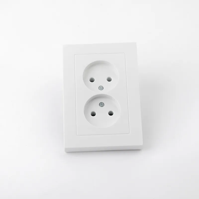 Стандартная двойная розетка ЕС, 16 А, 220 В