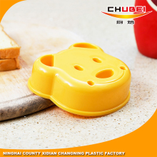 Food Grade Plastic Bear Shape Sandwich Cutter