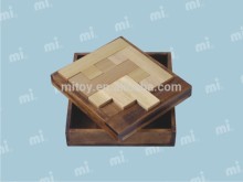 Wooden custom jigsaw puzzles