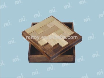 Wooden custom jigsaw puzzles