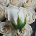 人工石鹸は、花嫁の結婚式の好意と花の頭をローズ