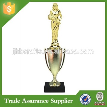 Hight Quality Customized Resin Sports Trophy Cup