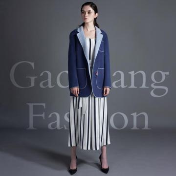 Suit style cashmere overcoat