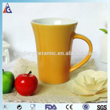 Glazed cheap stoneware mug