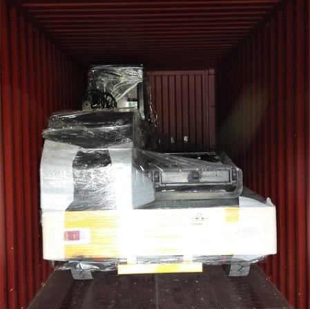 Side Loader Forklift Delivery