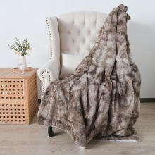 Affordable Rose Weave Plush Faux Fur Rabbit Blanket
