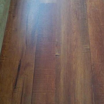 historic oak 8mm ac4 laminate flooring
