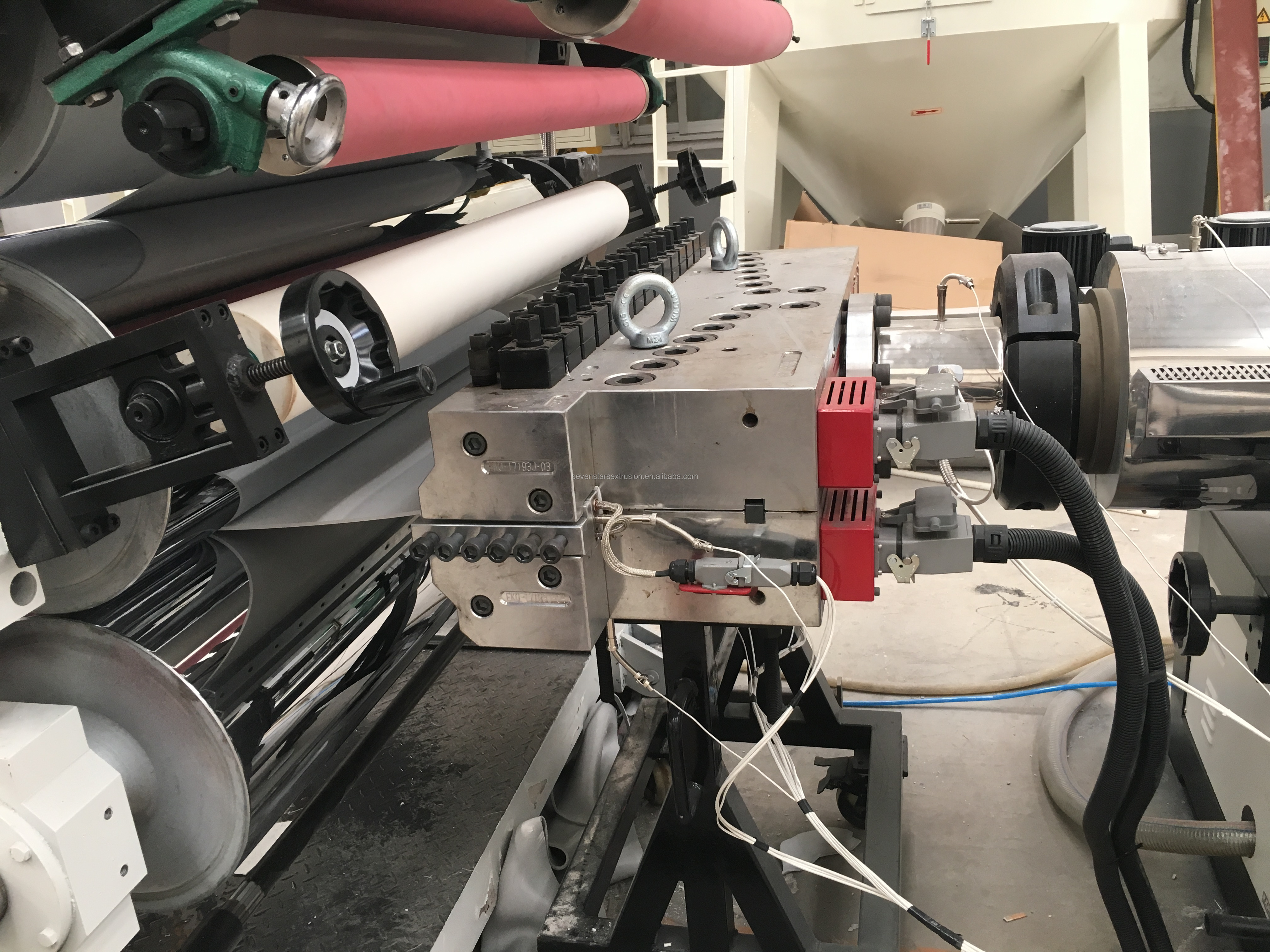 Stone Plastic PVC SPC Flooring Machine Stone Plastic PVC SPC Flooring Machine