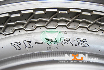 Motorcycle Tire Mould
