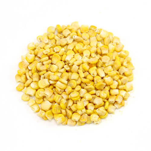 Dried corn pellets for animals corn