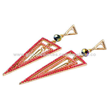 Personalized and Exaggerate Triangle Earrings with Centrum Hanging, Come in Various Colors