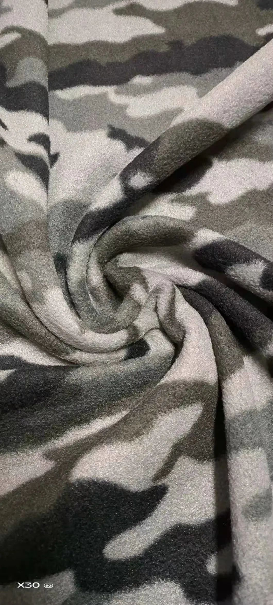 100% Polyester Polar Fleece with Printed FDY150d/96f Double Brush One Side Anti-Apling Kniited Fabric