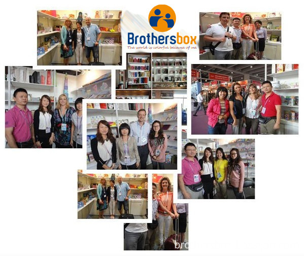 Modern Design Baby`s Milestones Keepsake Book