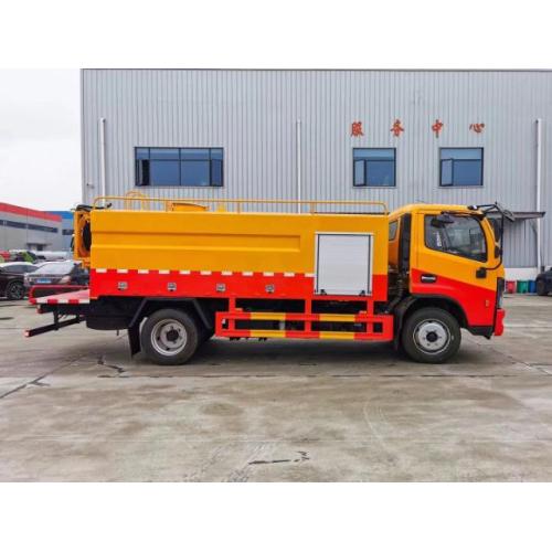 Dongfeng 4X2 Sewage Suction 9cbm Truck