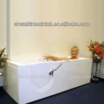 Short bathtub with shower combo bathtub for the disabled or elderly CWBL17