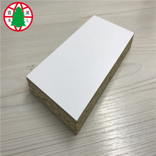 Chất Lượng cao Poplar Core 4&#39;x8 &#39;Melamine Hạt Board