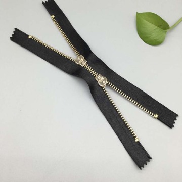 Clothing Accessories 12 inch metal separating zipper