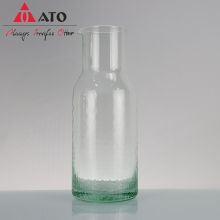 Green hammer effect drinking glass set wine glass