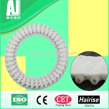 Crescent shape plastic top chain