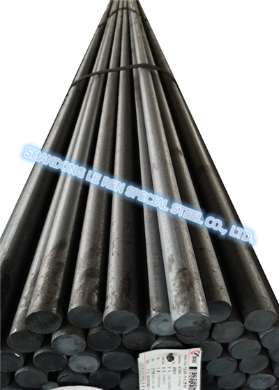 4135 steel or graphite shafts