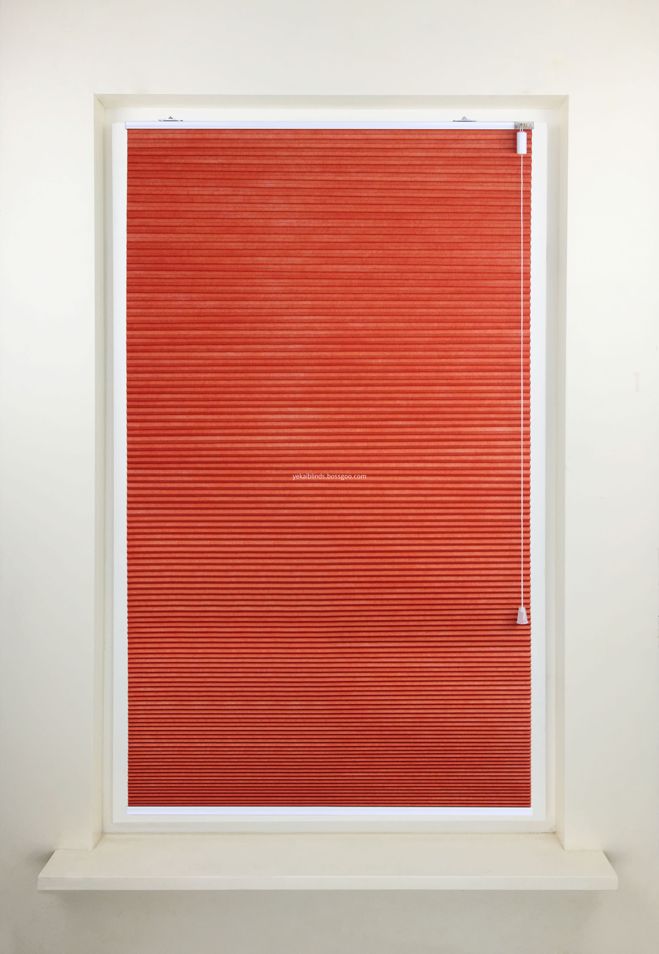 Red Blackout pleated blinds3