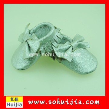 Wholesale Embroidery 100% Cotton kind of sweet bow happy baby girl shoes