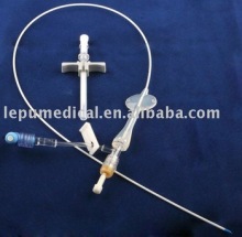 PICC peripheraly Inserted central catheter
