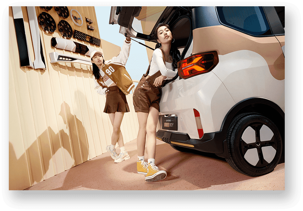 Wuling Mini EV Car New Cheapest Electric Car and Vehicle Certificated Chinese Factory or Downtown Commuting Electric