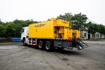 Asphalt Slurry Seal Micro Surfacing Road Building Machine