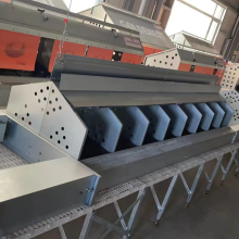 Poultry Breeder Nest Box: Automatic Laying Hen Nest for Hot Galvanized Chicken Egg Laying