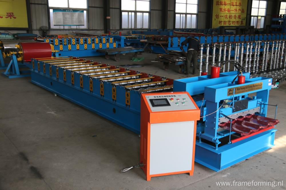 Arc glazed steel roofing tile sheet roll forming machine