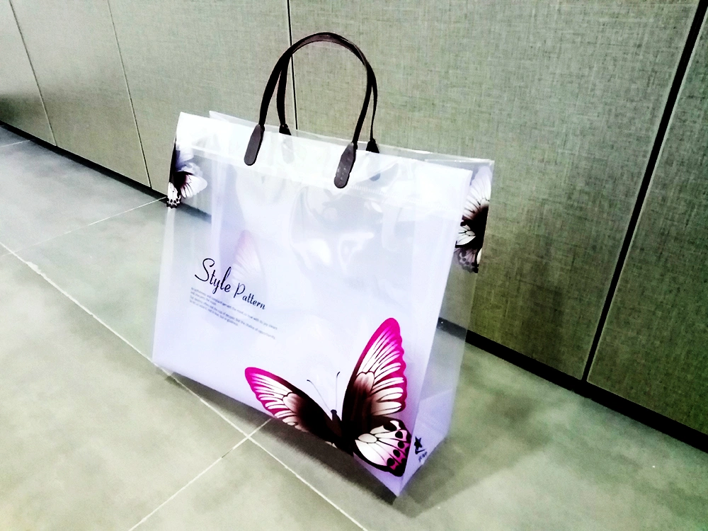 Recyclable Materials Eco-Friendly Cmyk Printing Plastic Handles Closed PP Plastic Shopping Bag